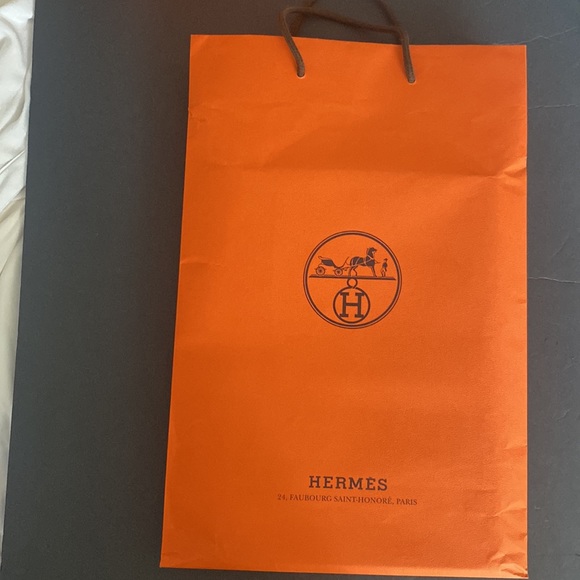NWOT Hermès Gift Box - Picture 8 of 9